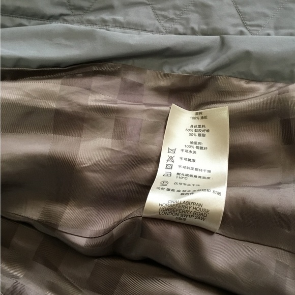 Burberry London House Check Bucket Hat size 14 - Picture 10 of 13